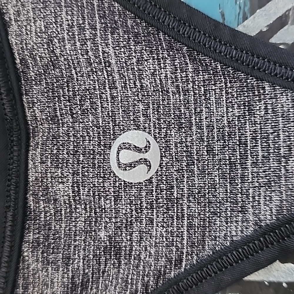 Lululemon Tank - Picture 2 of 3